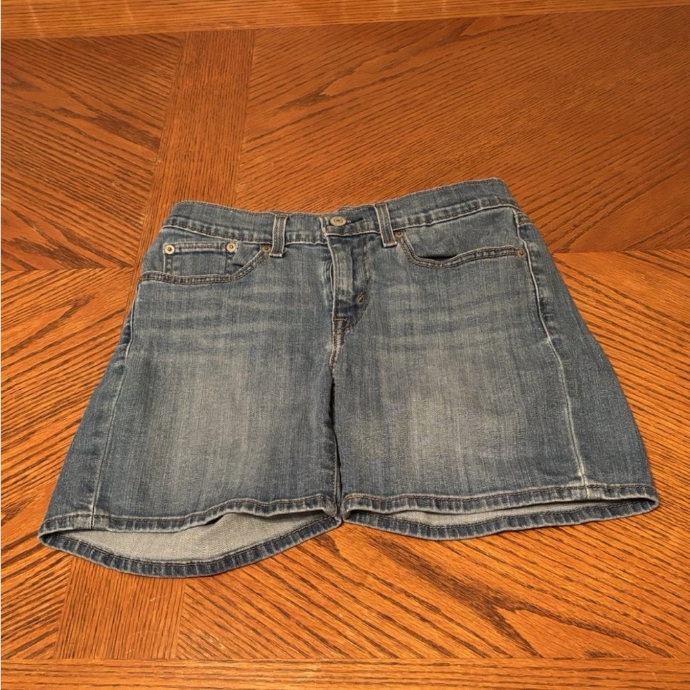 Levi's Denim Jean Shorts Relaxed Fit Women’s 27
